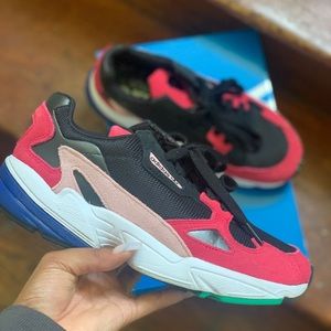 Adidas Falcon Sneakers